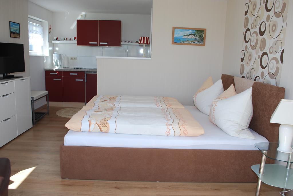Ferienunterkuenfte Familie Panter Apartment Sassnitz Bagian luar foto